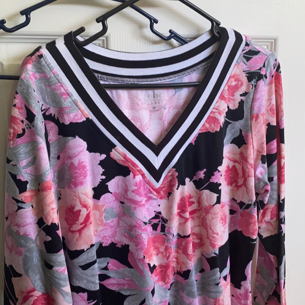 Long sleeve sweater